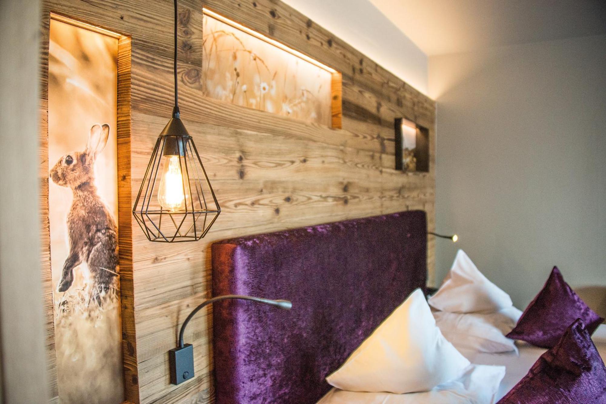 Hotel Goldknopf อัลเป ดิ ซิวซี ภายนอก รูปภาพ