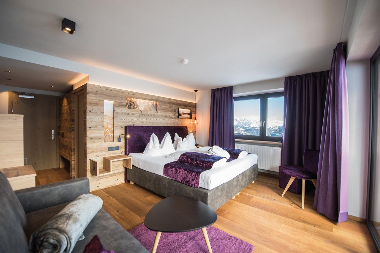 Hotel Goldknopf อัลเป ดิ ซิวซี ภายนอก รูปภาพ